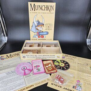 Munchkin Board Game Steve Jackson Games 2014 Complete Fairy Dust Munchkinomicon